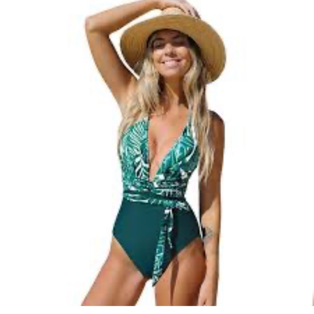 Women’s deep v tropical print ONE PIECE swimsuit Cupshe M